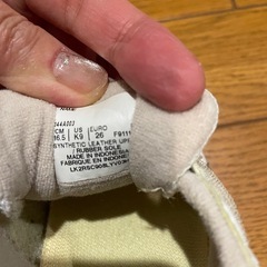 asics キッズ　スニーカー
16.5cmの画像