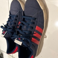 メンズ靴　adidas 26センチの画像