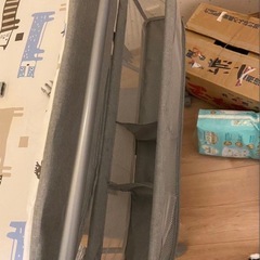 オムツ交換台の画像