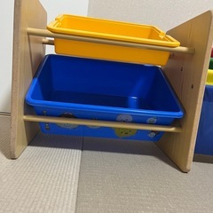 おもちゃ収納　本収納の画像