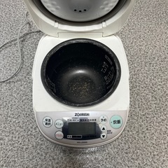 炊飯器　
の画像