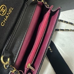 【used品】⭐︎年末SALE！✴︎キルティングゴールドチェーンウォレットの画像