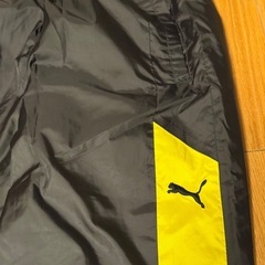 PUMAウィンドブレーカー上下の画像