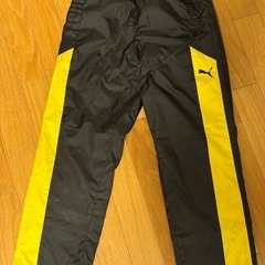 PUMAウィンドブレーカー上下の画像