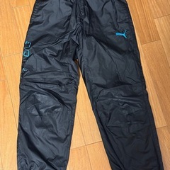 PUMAウィンドブレーカー上下の画像