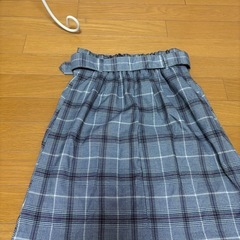 INGNI ボタンチェックスカートの画像