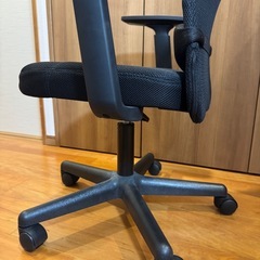 デスク用チェアの画像