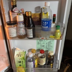 MITSUBISHI 冷凍冷蔵庫 MR-P15T-B　の画像