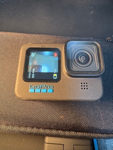 GoPro HERO10 アクセサリーセット（バッテリー4個・ケース付き）
