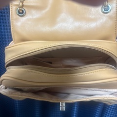 イング　ショルダーバッグの画像