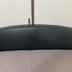 ダブルベッドの画像