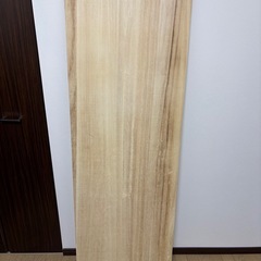 （取引者確定済み）木材　板の画像