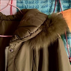 フード付き綿入りキルティングコートの画像