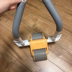 家庭用腹筋ローラー  の画像