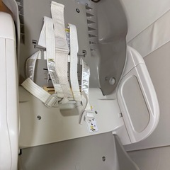 0円ok　コンビ ハイローチェア(電動) の画像