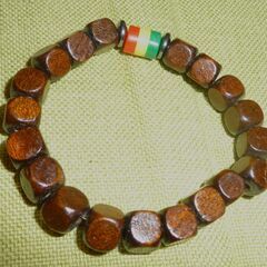 （新品・未使用）ガーナ産ブレスレットの画像