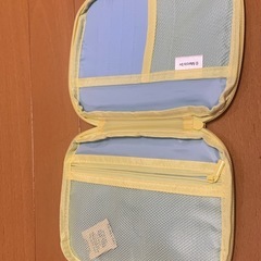 ミッフィー マルチケースの画像