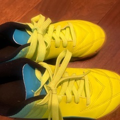 PUMAトレーニングシューズ23センチの画像