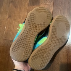 PUMAトレーニングシューズ23センチの画像