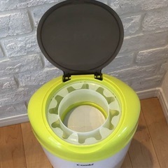 おむつ ゴミ箱 スマートポイ combiの画像