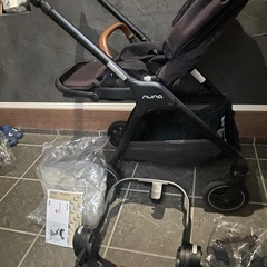 ヌナ　ベビーカーの画像