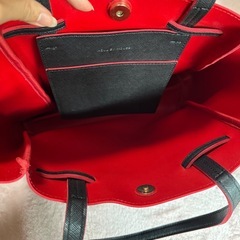 【未使用タグなし】AZUL BY  MOUSSY フェイクレザートートバッグの画像