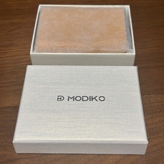 MODIKO 二つ折り財布の画像