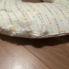 10mois(ディモワ) ボボ BOBO コーラム ママ&ベビークッション の画像