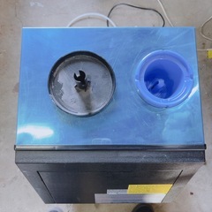 飲食店の即戦力!! 業務用製氷機★自動製氷で大量ストック可能♪の画像