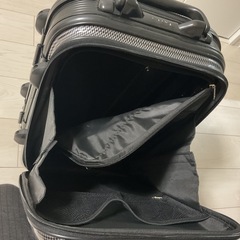 キャリーケースの画像