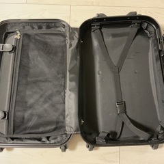キャリーケースの画像
