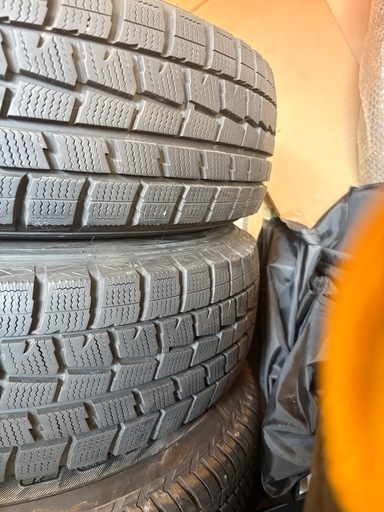 185/70R14  スタッドレス　ダンロップ　ウィンターマックス　チェーンおまけ　ホンダ　フリードにて使用　2019