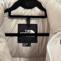 THE NORTH FACE ノースフェイス　
ホワイト ダウン　ヌプシ　新品未使用試着のみの画像