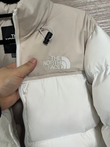 値下　
THE NORTH FACE   ノースフェイス　 ホワイト ダウン　ヌプシ　新品未使用試着のみ