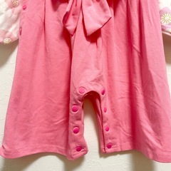 袴ロンパースの画像