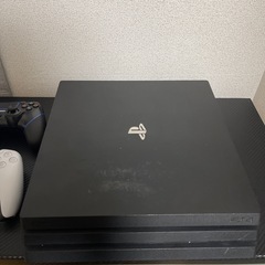 プレイステーション4 プロ　1TB JET Blackの画像