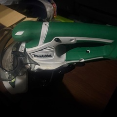 マキタ充電式インパクトドライバー&バリカンの画像