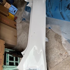 バンパーの画像