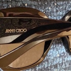 新品 JIMMY CHOO サングラス ケース付きの画像