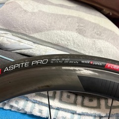 GIANT SLR1 カーボンホイールの画像