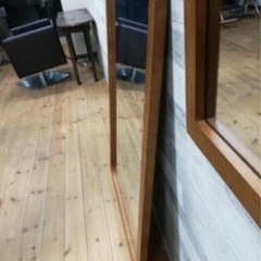 〈中古〉美容室用　天然ウォールミラーL 大きい鏡の画像