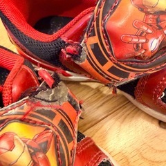 MARVELアベンジャーズ アイアンマン 光るスニーカー 17cmの画像