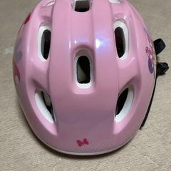 ミニーマウス子供用自転車ヘルメットの画像