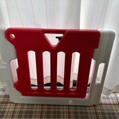 ベビーサークルの画像