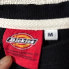 Dickiesトレーナーの画像