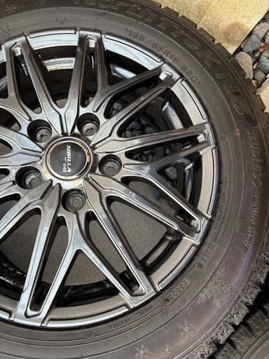 ガリ傷無し超美品9分山以上185/65/15スタッドレスタイヤホイールセット