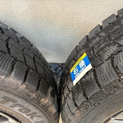 ガリ傷無し超美品　9分山以上185/65/15インチスタッドレスタイヤホイールセット　の画像