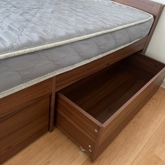 シングルベッドフレーム＆マットレスの画像