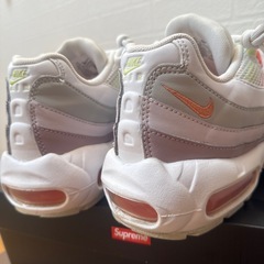 希望日時コメント必須🩷NIKEスニーカーの画像