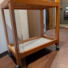 キャスター付きワゴンの画像